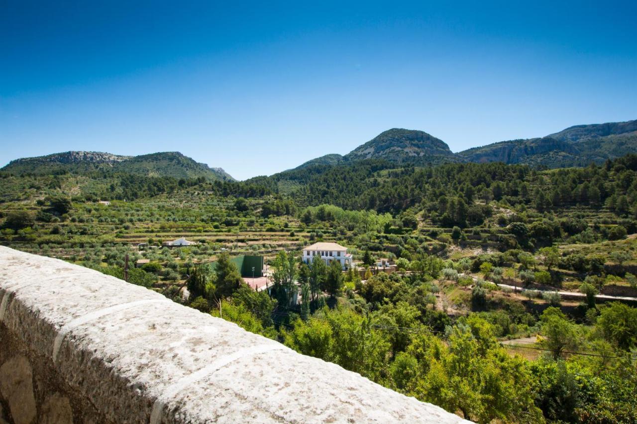 Casa Amparo - Alquiler Integro Con Encanto En Alicante Alcoleja エクステリア 写真